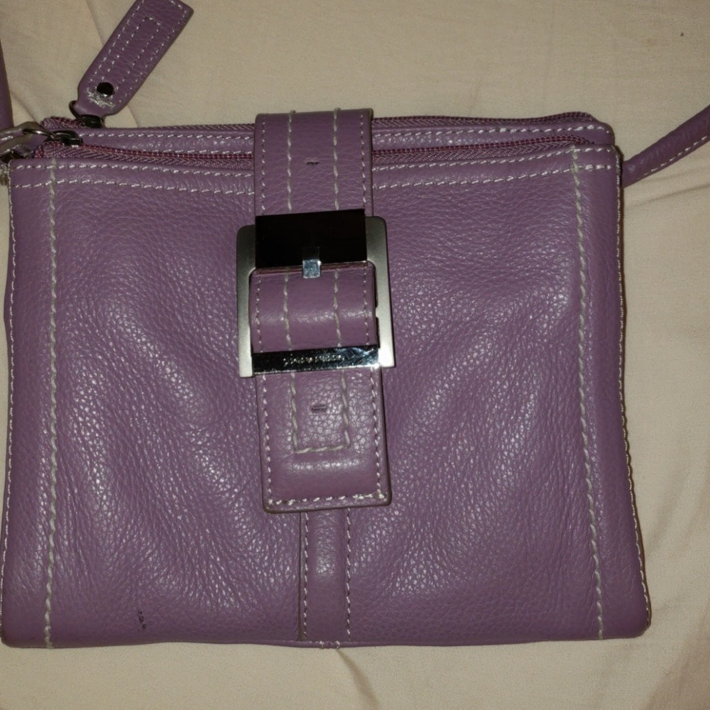 a purple purse